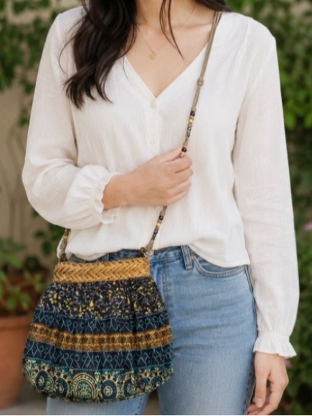 Sun N' Sand Boho Crossbody Bag Woven Straw Trim Blue Tan Paisley Festival Beach